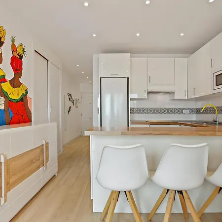 アパート 1 Bedroom Giuly Sea Views In Cristianos ロスクリスティアーノス