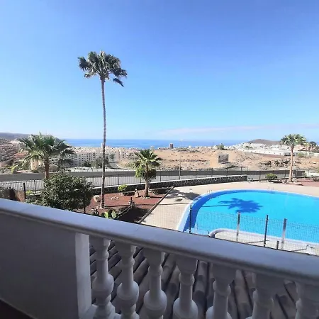 1 Bedroom Giuly Sea Views In Cristianos Apartment