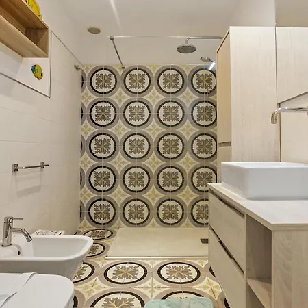 1 Bedroom Giuly Sea Views In Cristianos