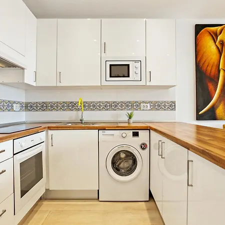 1 Bedroom Giuly Sea Views In Cristianos Apartment